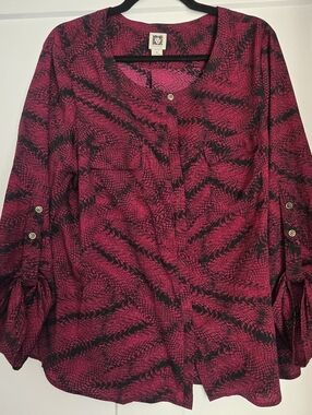 Anne Klein Pink and Black Button-Front Blouse